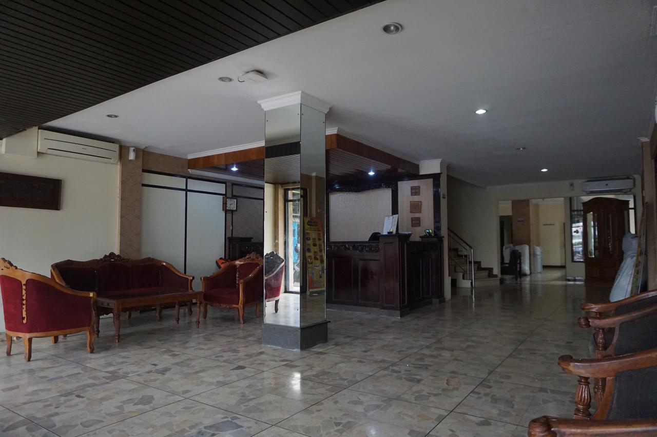 Hotel Nusantara Indah Syariah Dżakarta Zewnętrze zdjęcie