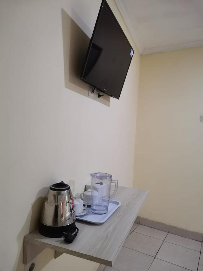 Hotel Nusantara Indah Syariah Dżakarta Zewnętrze zdjęcie